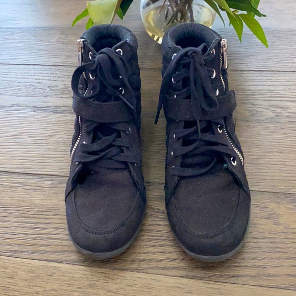 Girls justice black boots size 7 - Picture 3 of 9